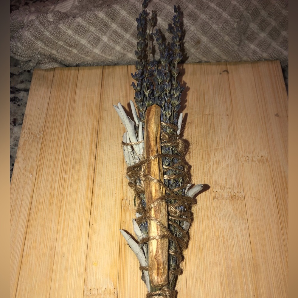 Organic, Palo Santo, Lavender, White Sage